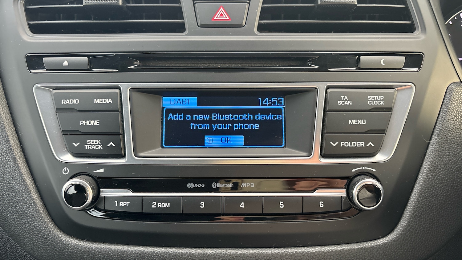 Used Hyundai i20 2018 for sale - 76627845: Photo 33