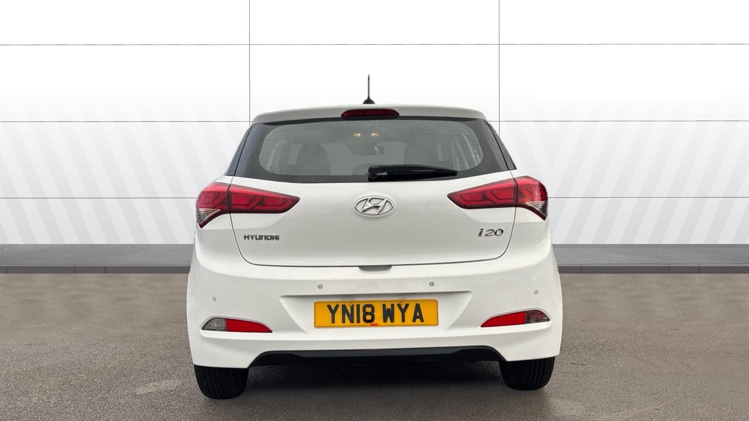 Used Hyundai i20 2018 for sale - 76627845: Photo 6