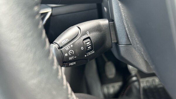 Used Peugeot 208 2022 for sale - 75984545: Photo 24