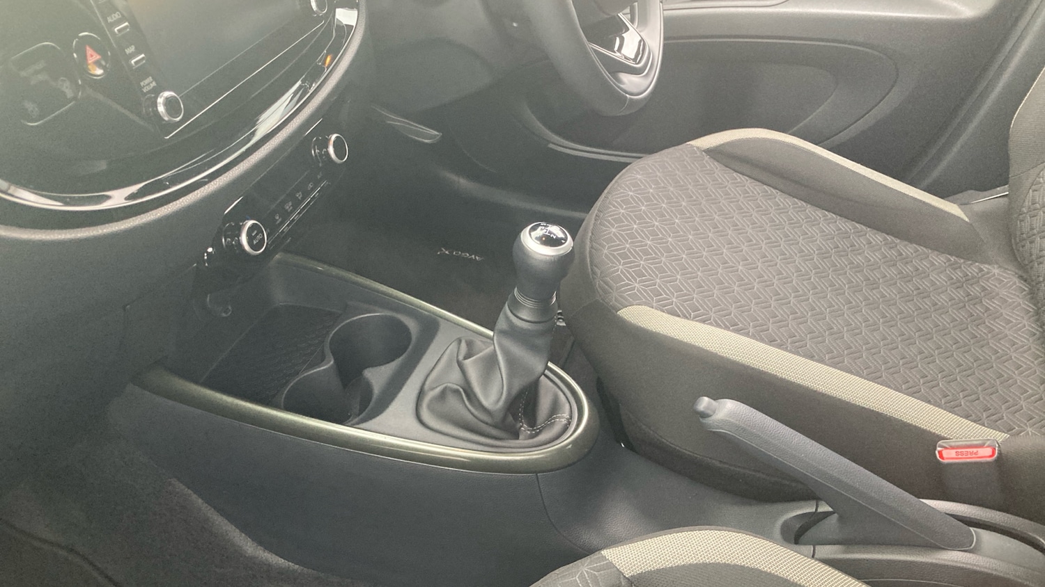 Used Toyota Aygo X 2023 for sale - 76638537: Photo 13