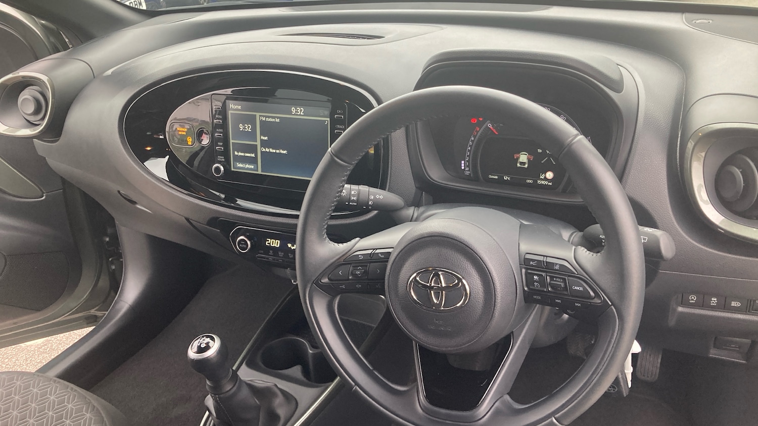 Used Toyota Aygo X 2023 for sale - 76638537: Photo 14