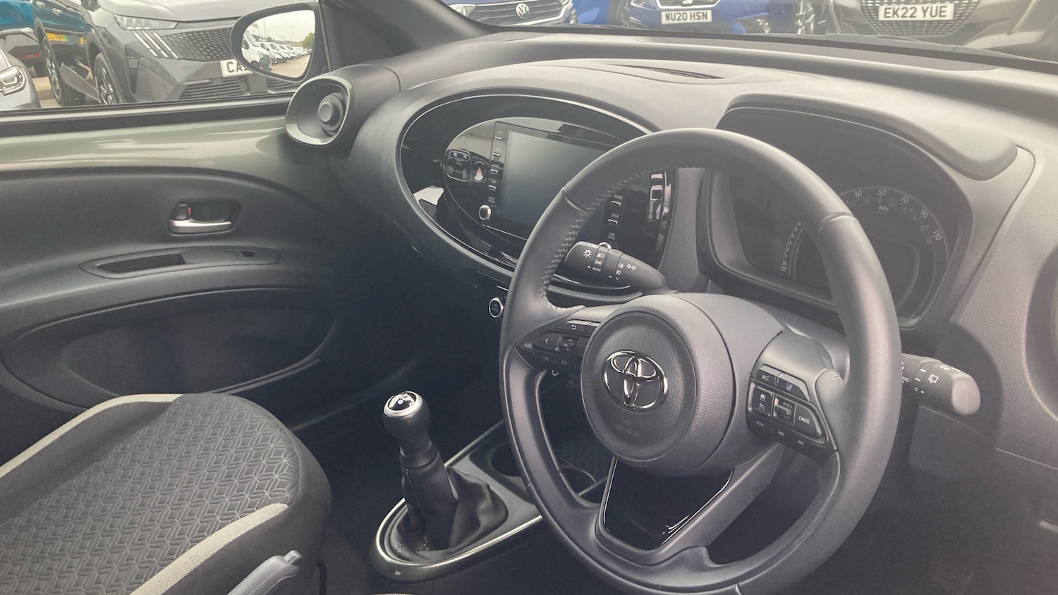 Used Toyota Aygo X 2023 for sale - 76638537: Photo 9