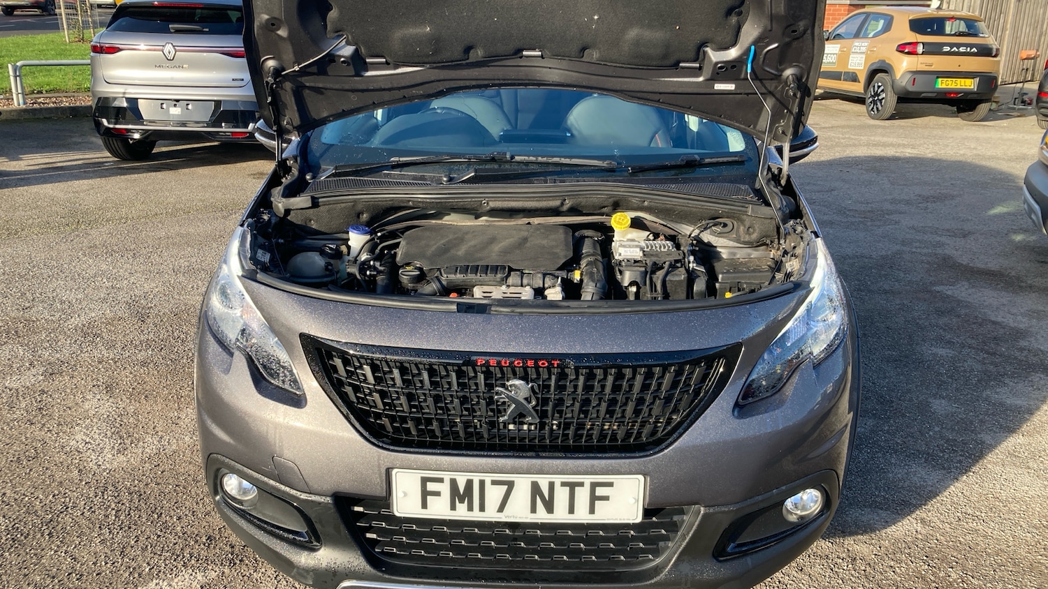 Used Peugeot 2008 2017 for sale - 77234417: Photo 8