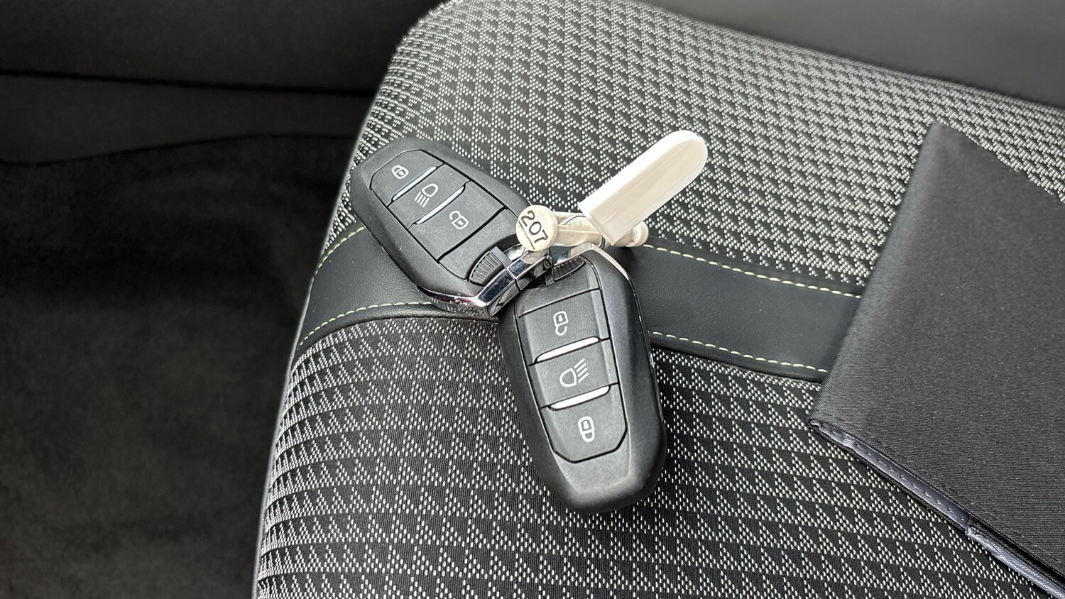 Used Peugeot 2008 2022 for sale - 76089968: Photo 20