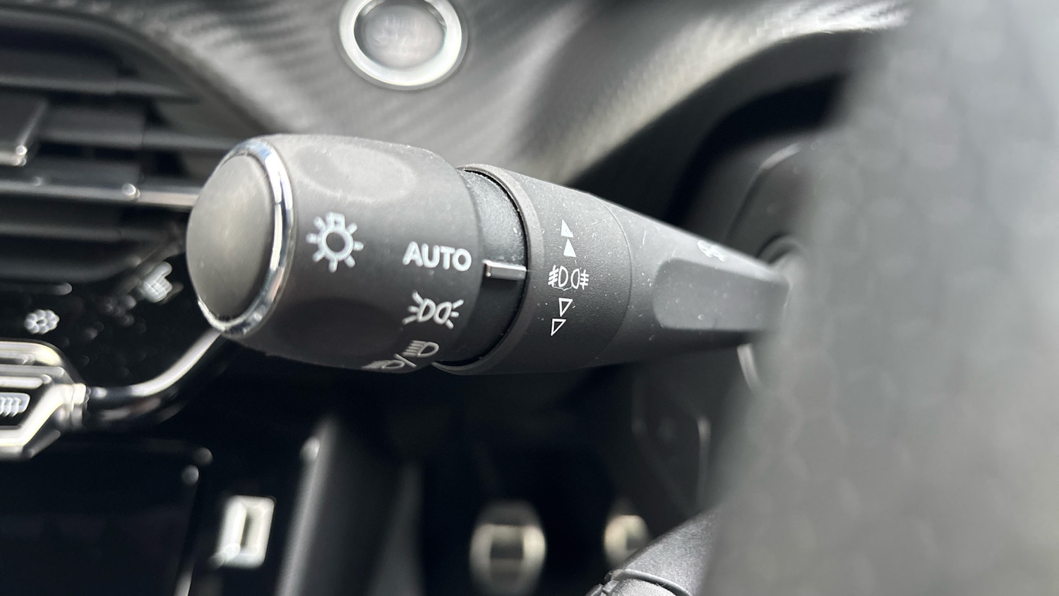 Used Peugeot 2008 2022 for sale - 76089968: Photo 33