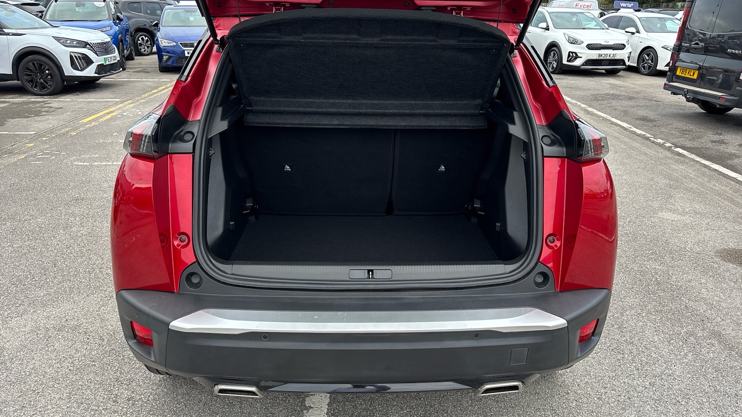 Used Peugeot 2008 2022 for sale - 76089968: Photo 4
