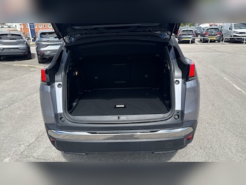 Used Peugeot 3008 2023 for sale - 79477963: Photo
