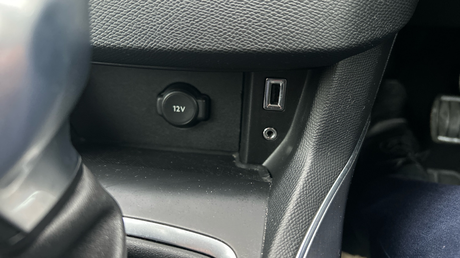 Used Peugeot 308 2015 for sale - 76980717: Photo 22