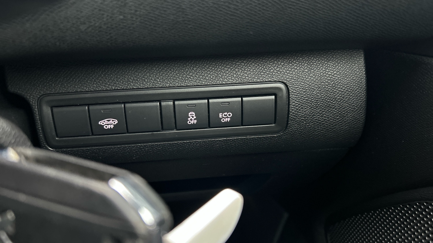 Used Peugeot 308 2015 for sale - 76980717: Photo 33