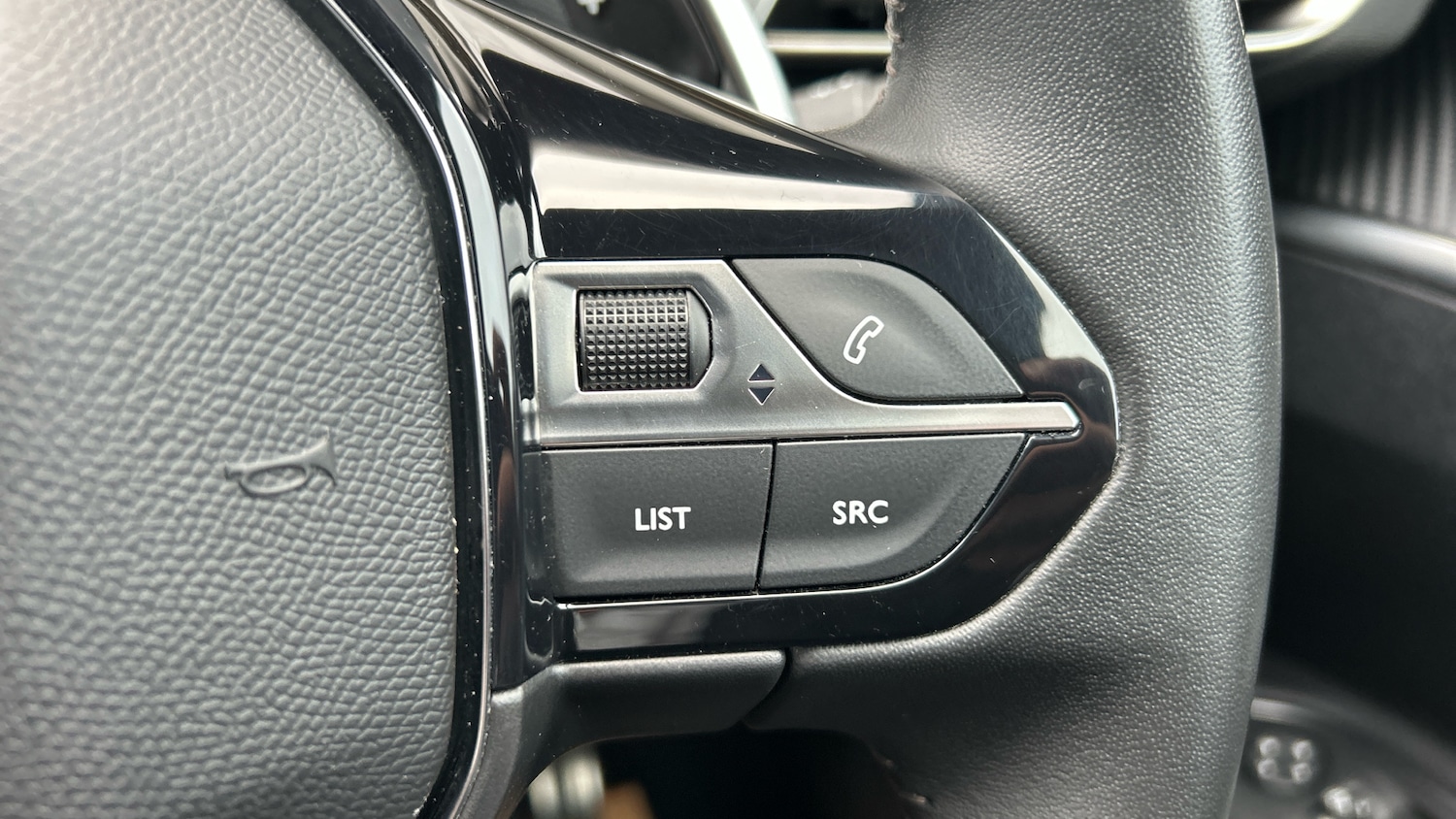 Used Peugeot 5008 2023 for sale - 76391607: Photo 27