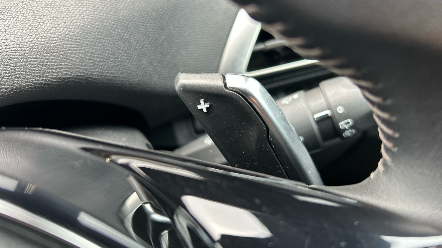 Used Peugeot 5008 2023 for sale - 76391607: Photo 28