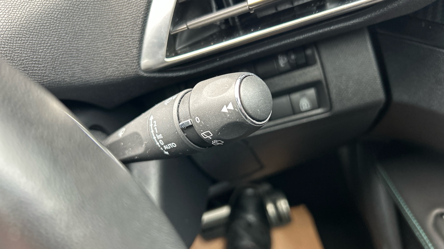 Used Peugeot 5008 2023 for sale - 76391607: Photo 31