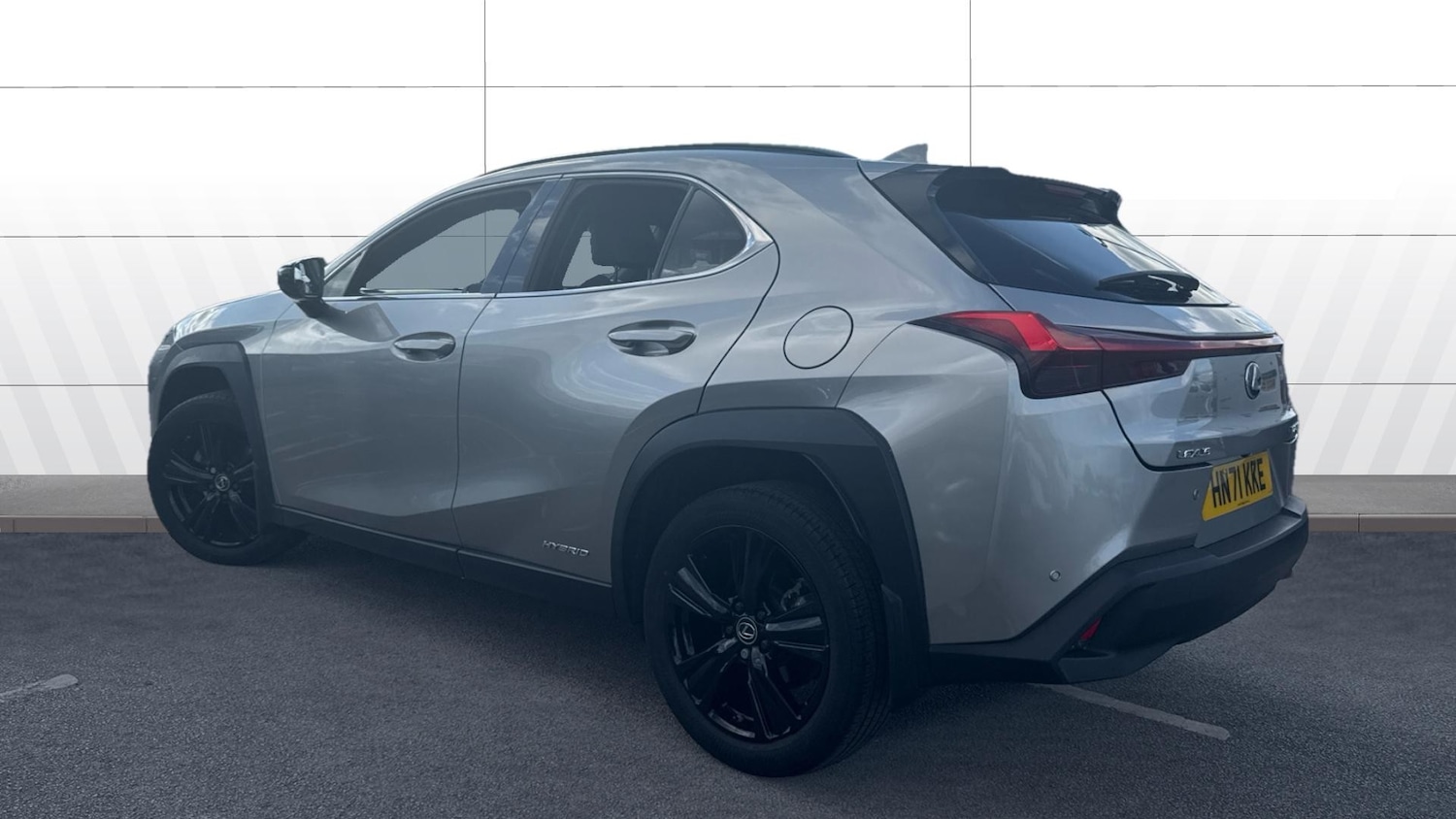 Used Lexus UX 2021 for sale - 76206560: Photo 2