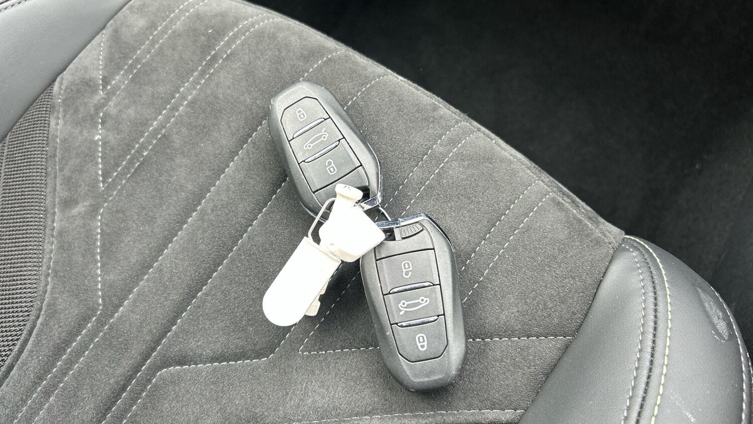 Used Peugeot 408 2023 for sale - 76088994: Photo 19