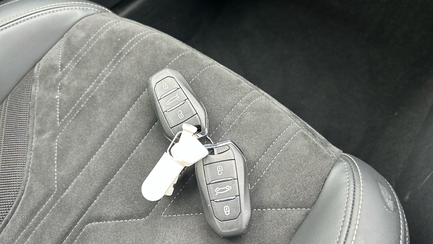 Used Peugeot 408 2023 for sale - 76088994: Photo 20