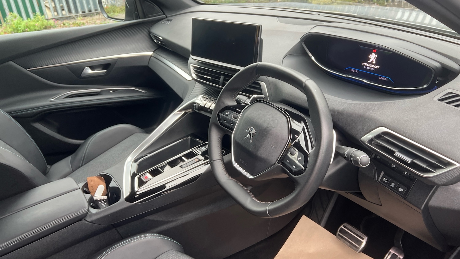 Used Peugeot 3008 2024 for sale - 77663303: Photo 11