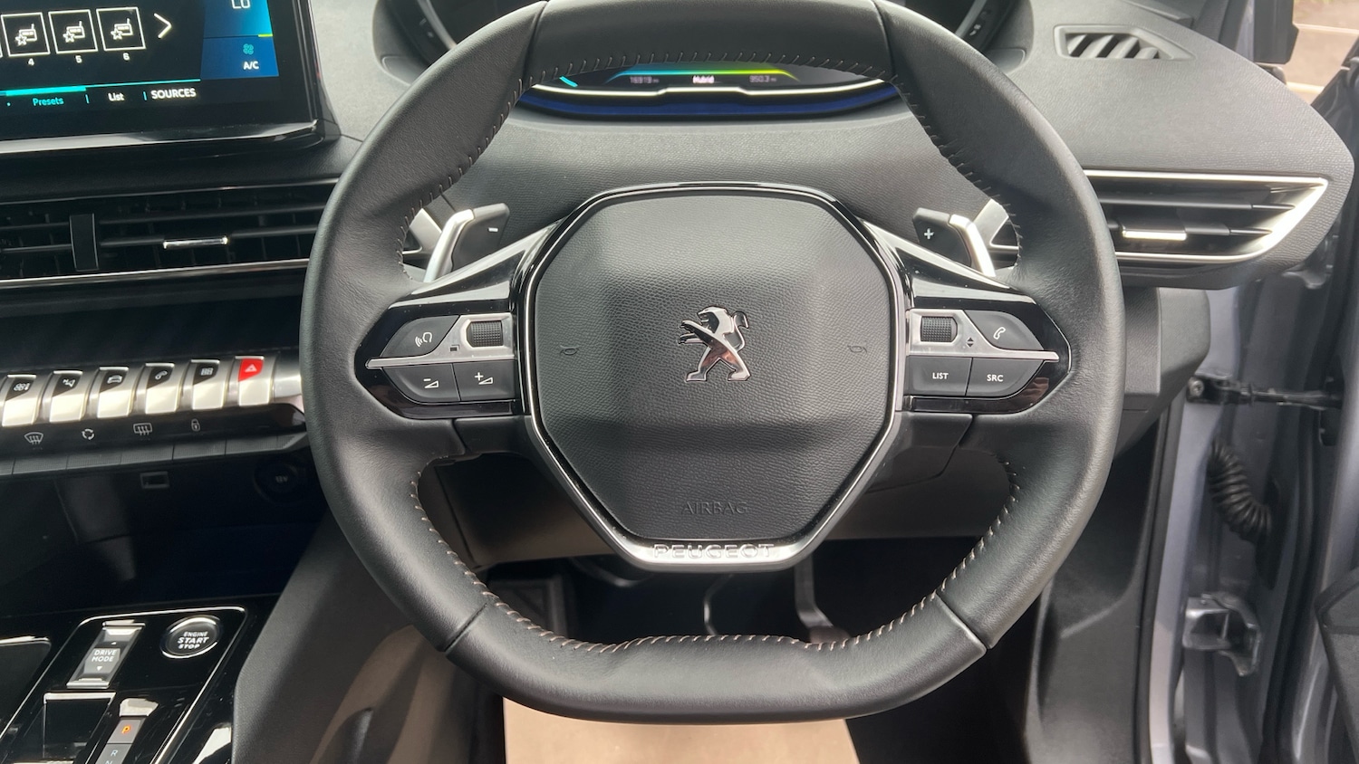 Used Peugeot 3008 2024 for sale - 77663303: Photo 25