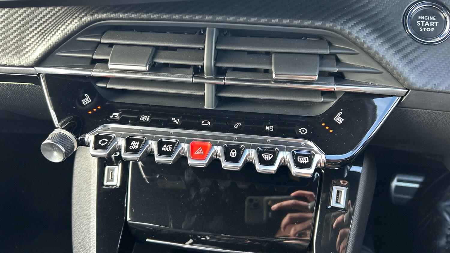 Used Peugeot 2008 2022 for sale - 76102764: Photo 27