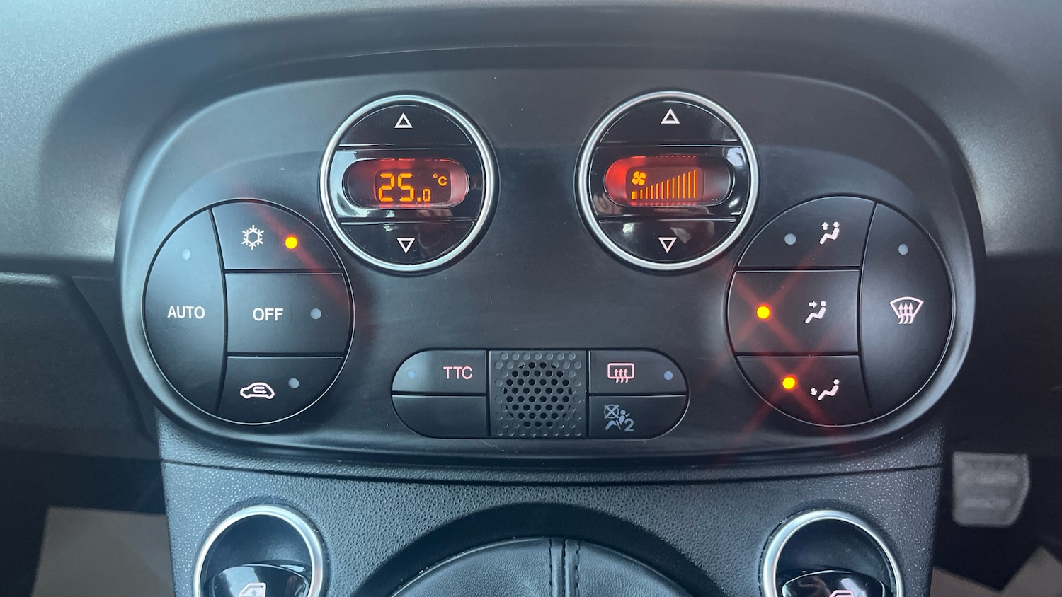 Used Abarth 595 2021 for sale - 77354217: Photo 28