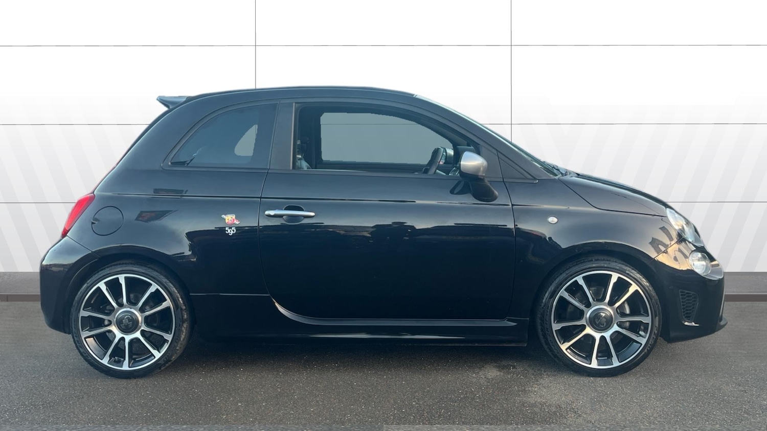 Used Abarth 595 2021 for sale - 77354217: Photo 5