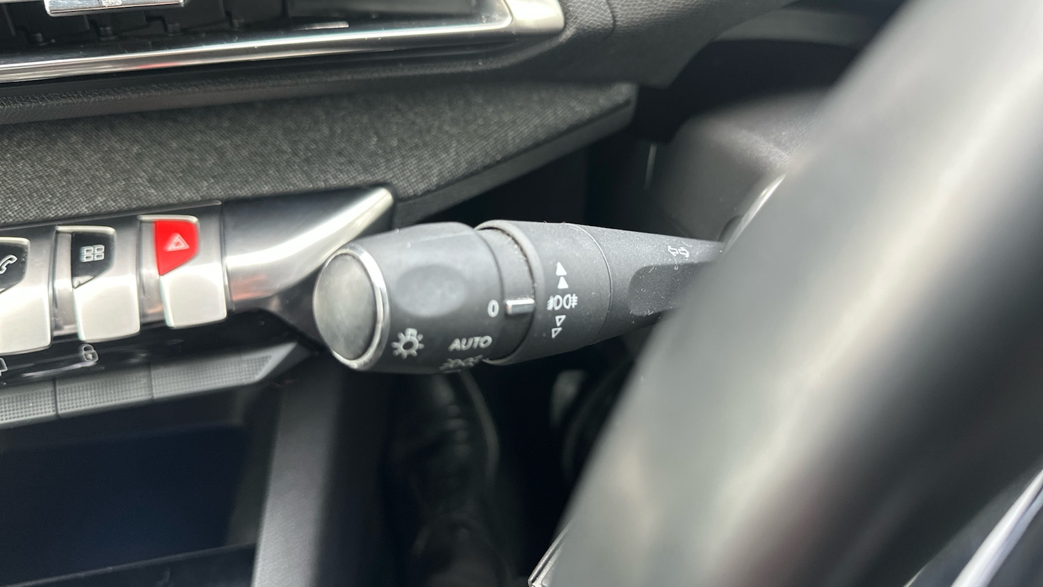 Used Peugeot 3008 2020 for sale - 78197313: Photo 30