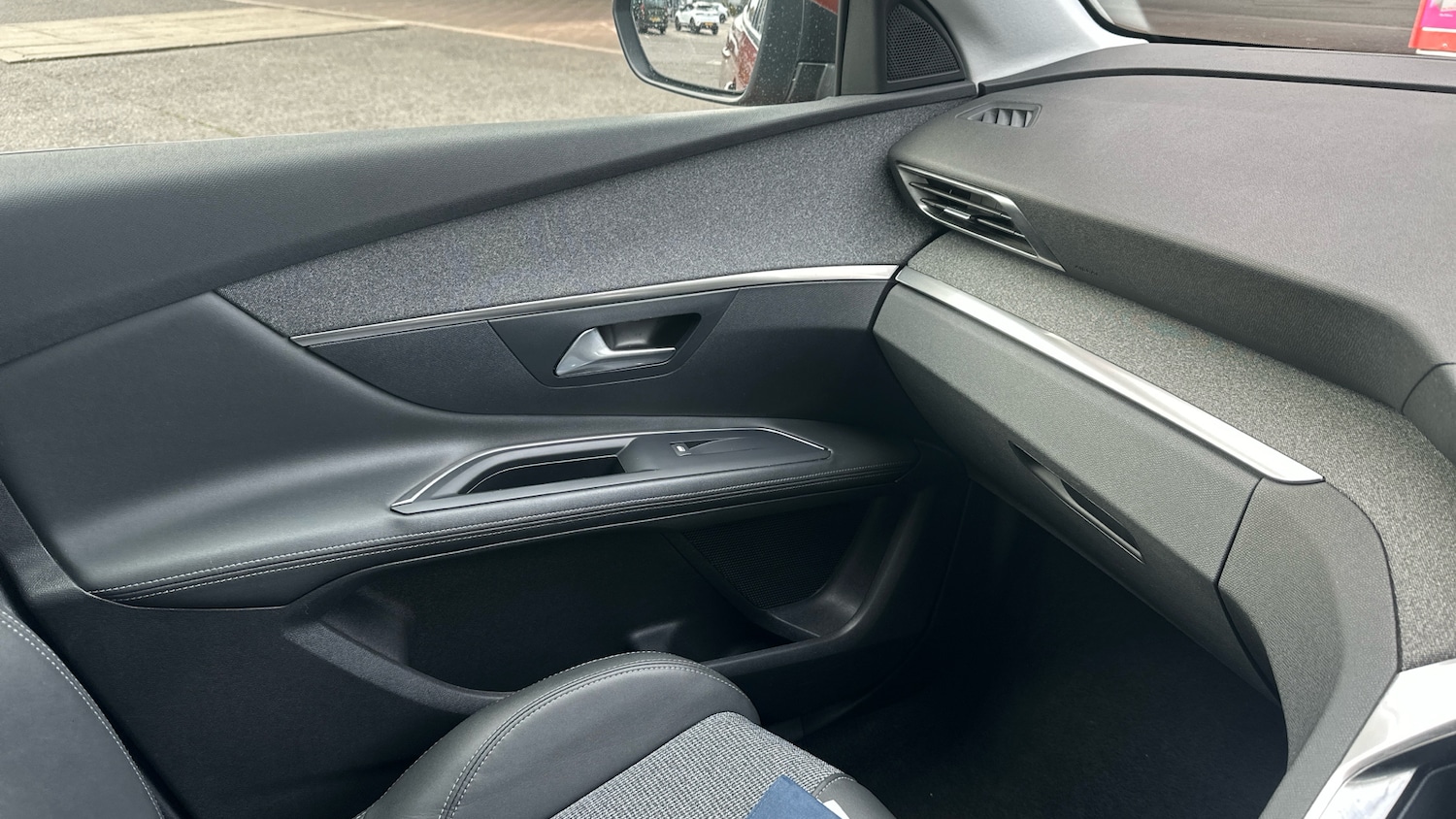 Used Peugeot 3008 2020 for sale - 78197313: Photo 39