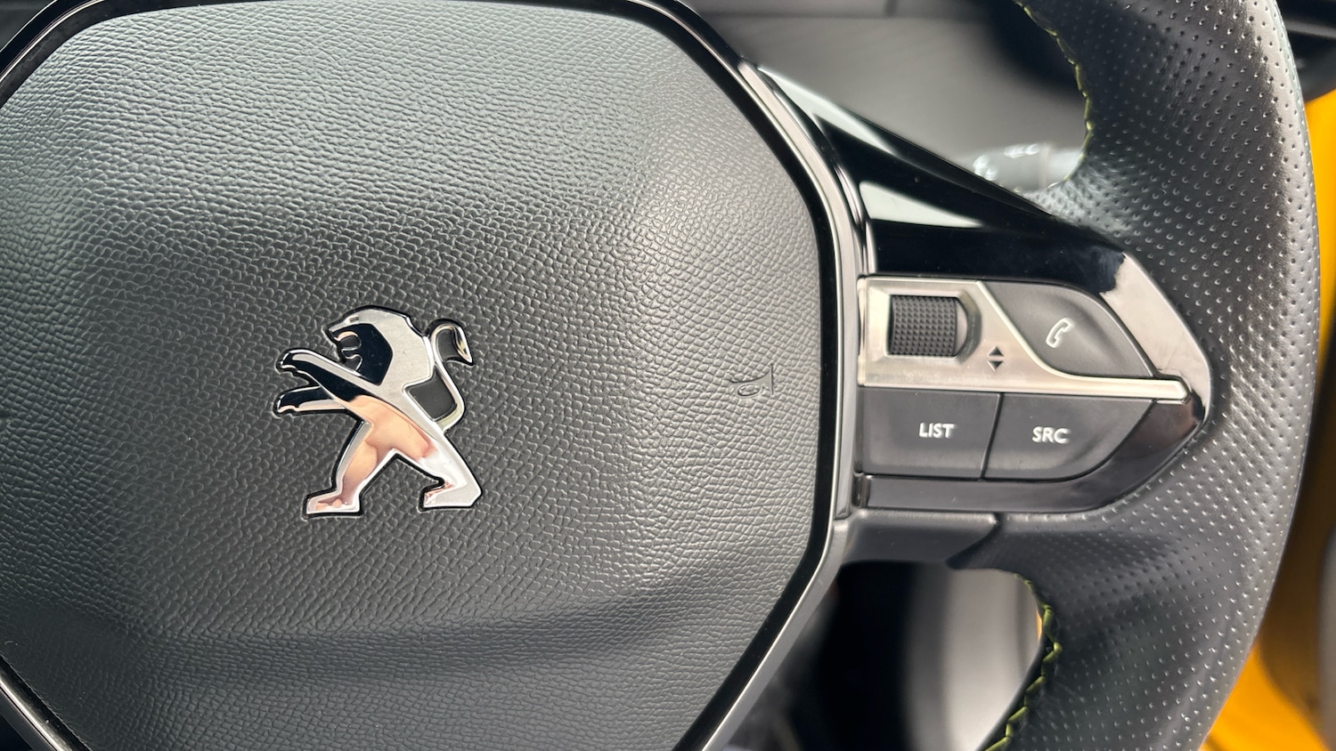 Used Peugeot 208 2022 for sale - 76720421: Photo 31