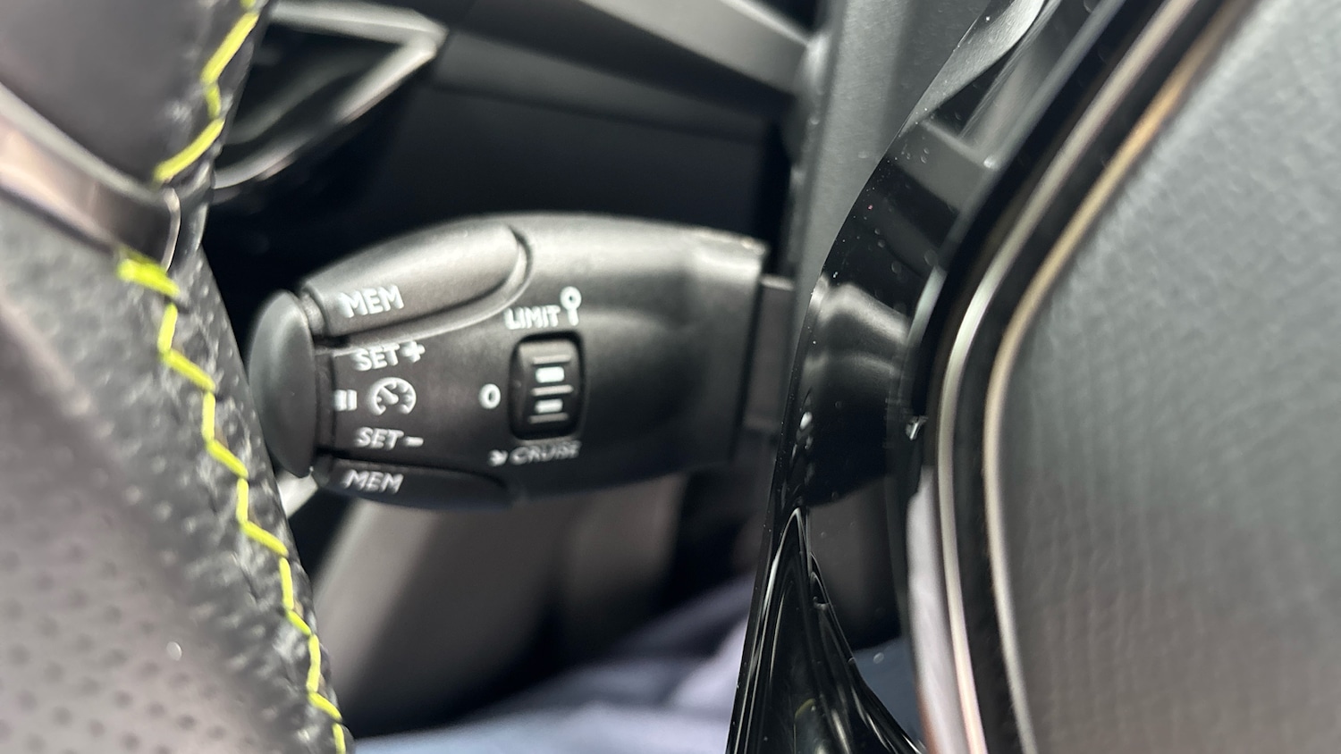 Used Peugeot 208 2022 for sale - 76720421: Photo 32