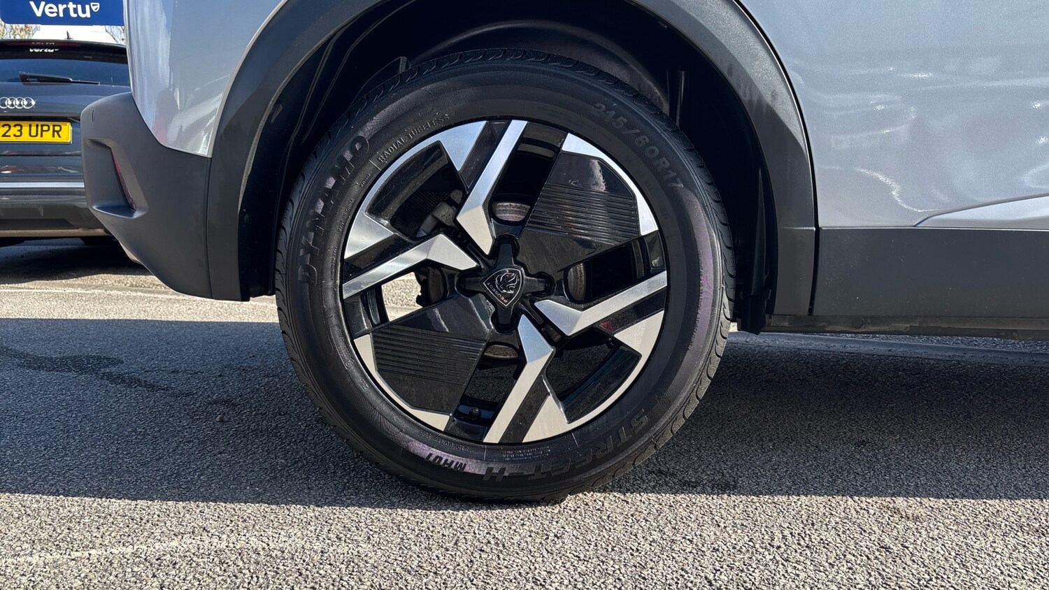 Used Peugeot 2008 2023 for sale - 78105420: Photo 7