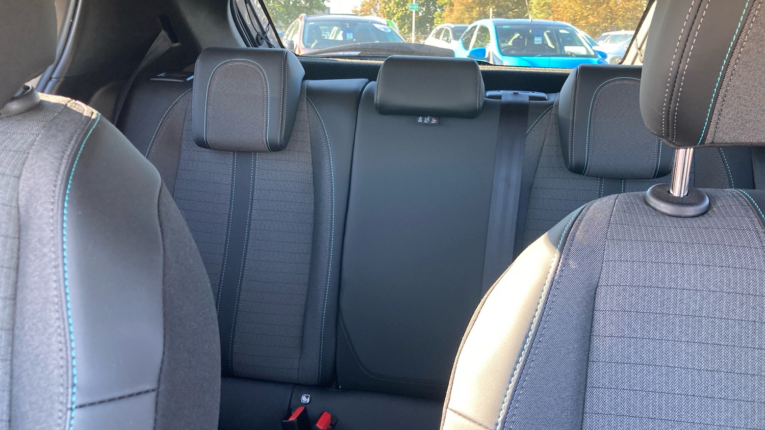 Used Peugeot 208 2023 for sale - 76028036: Photo 15