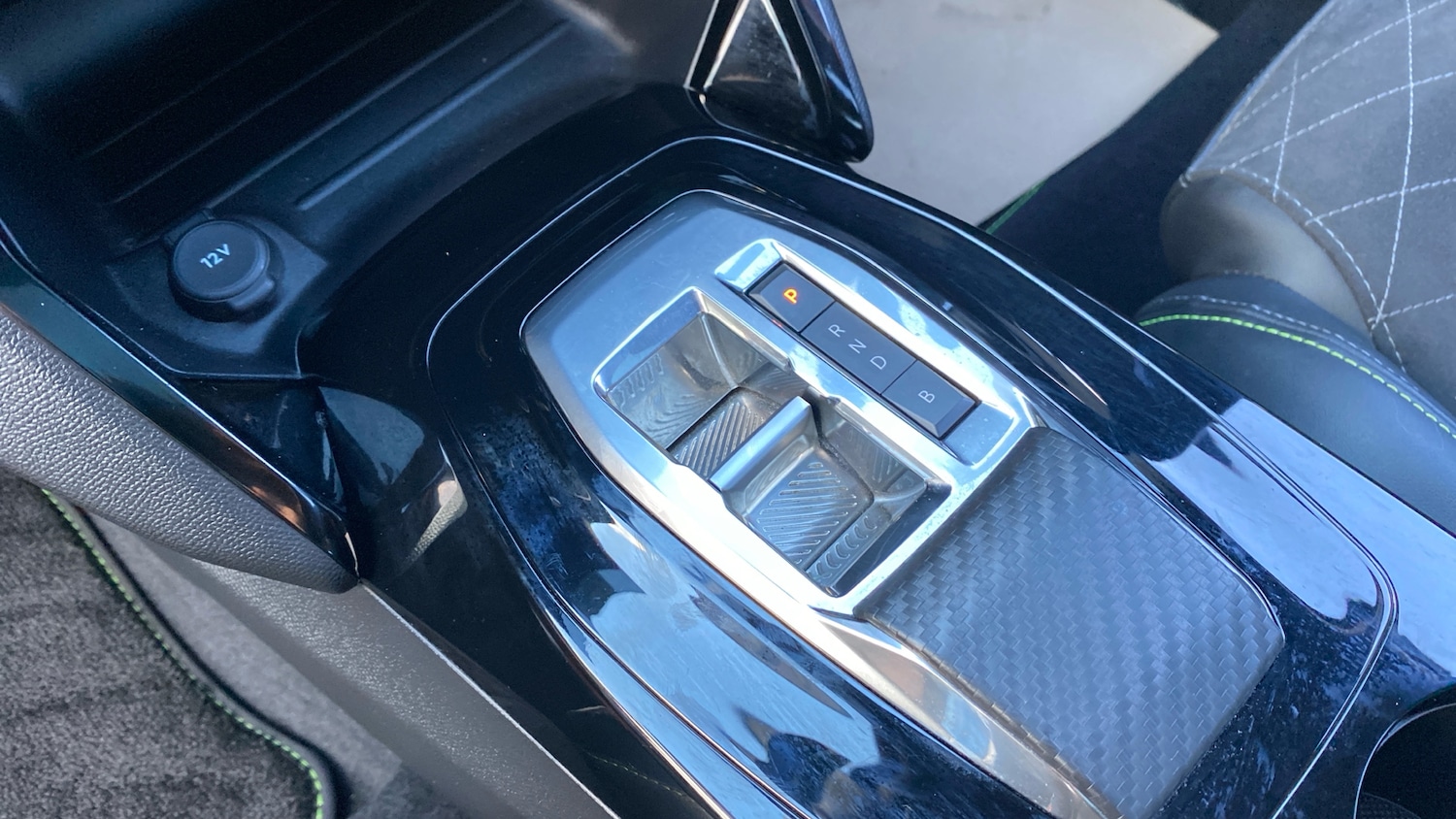 Used Peugeot 2008 2022 for sale - 77350289: Photo 13