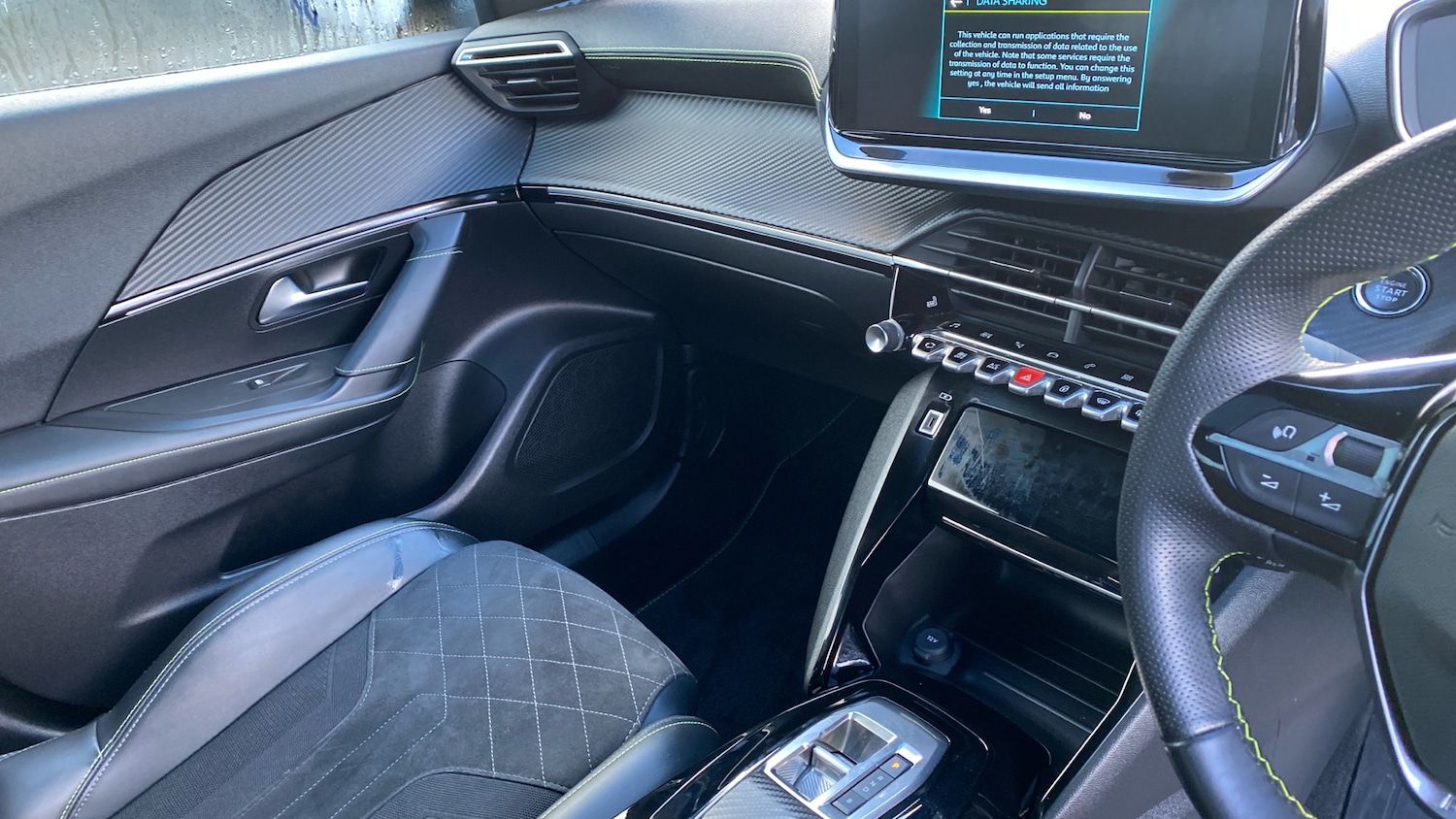 Used Peugeot 2008 2022 for sale - 77350289: Photo 14