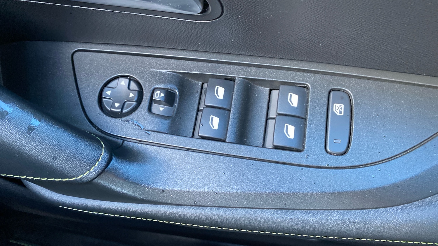 Used Peugeot 2008 2022 for sale - 77350289: Photo 26