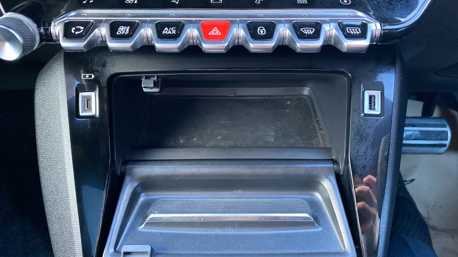 Used Peugeot 2008 2022 for sale - 77350289: Photo 30