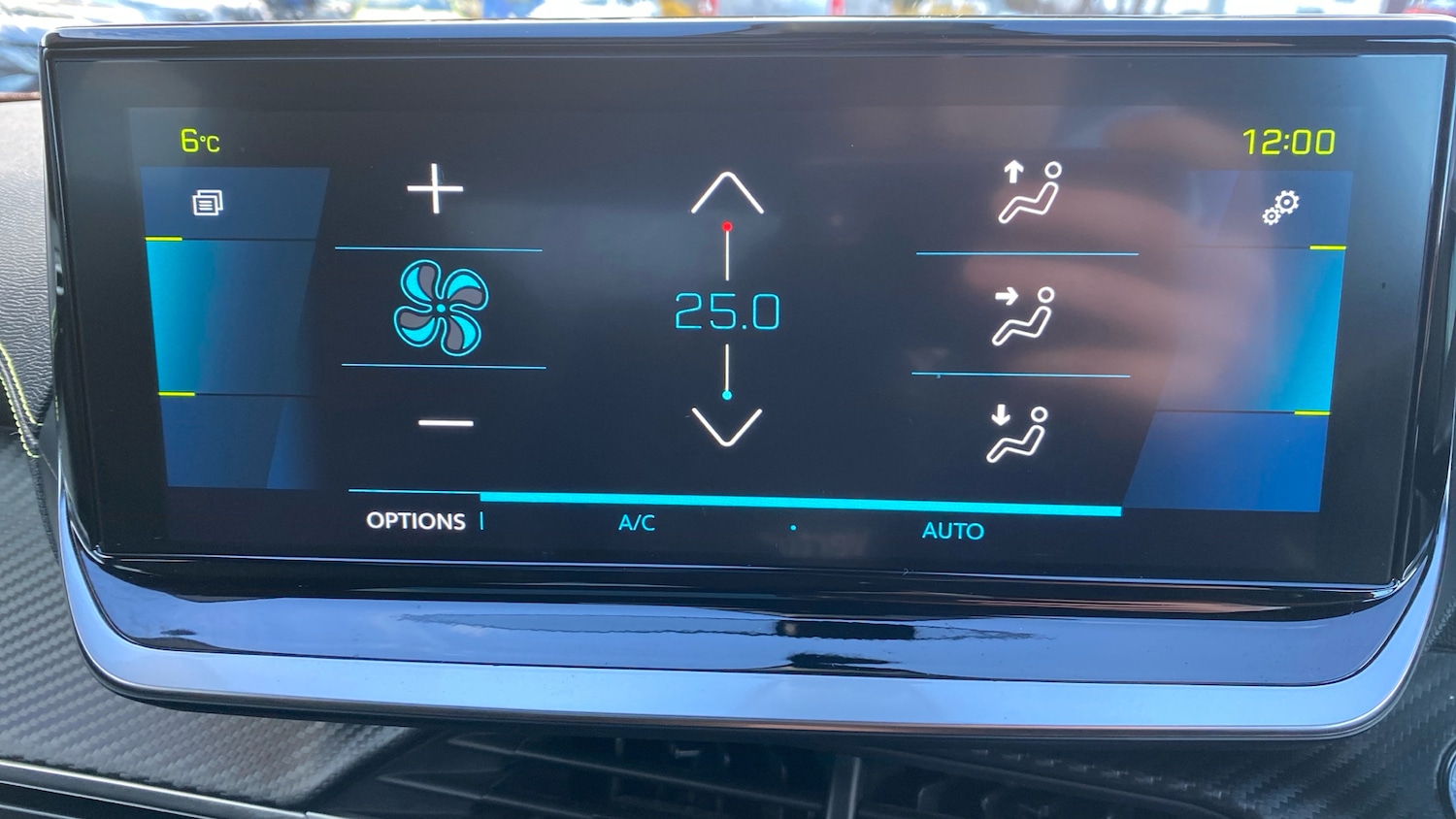 Used Peugeot 2008 2022 for sale - 77350289: Photo 34