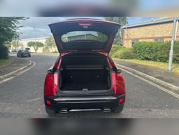 Used Peugeot 2008 2024 for sale - 75651869: Photo