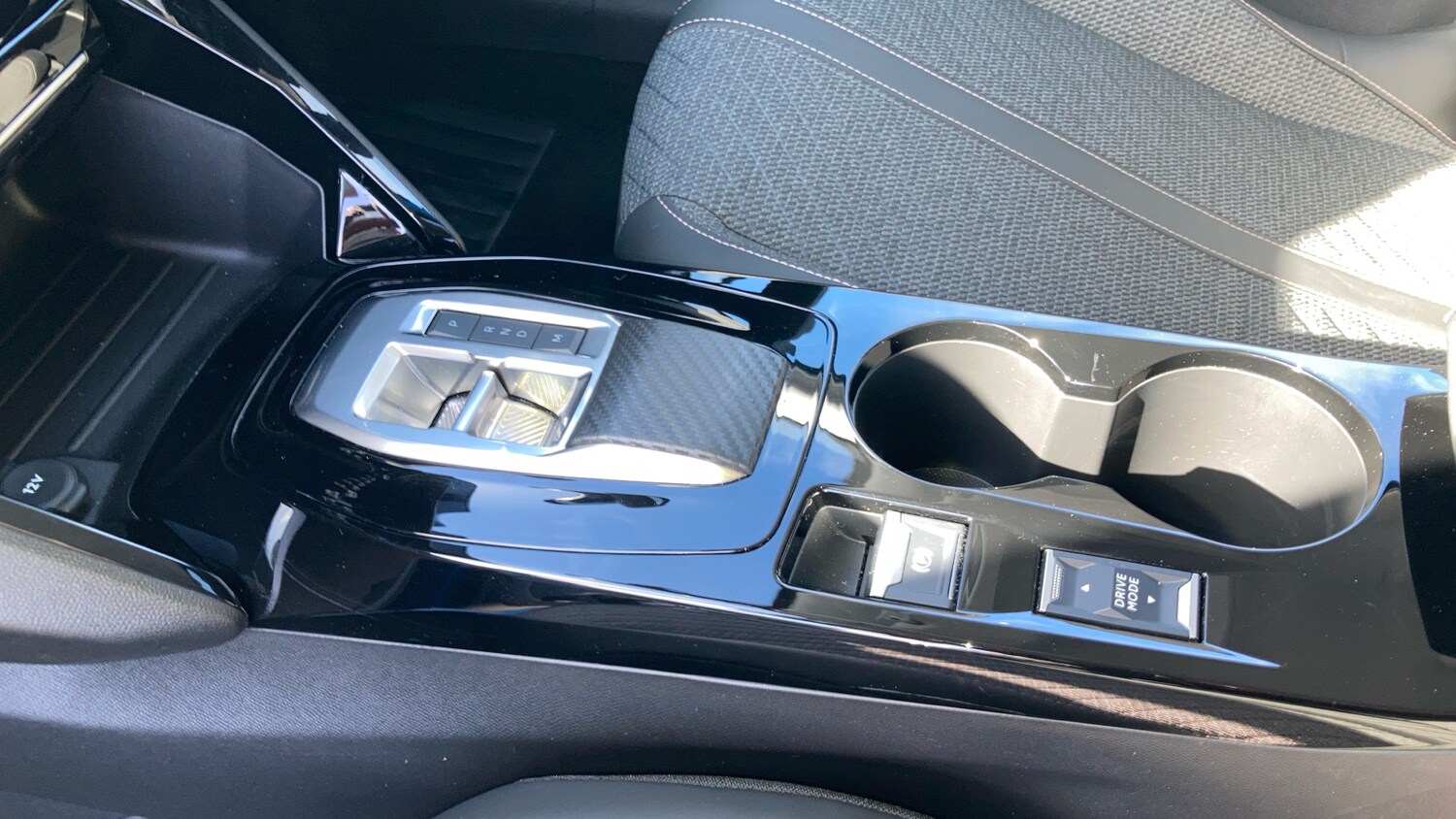 Used Peugeot 208 2024 for sale - 77902282: Photo 13