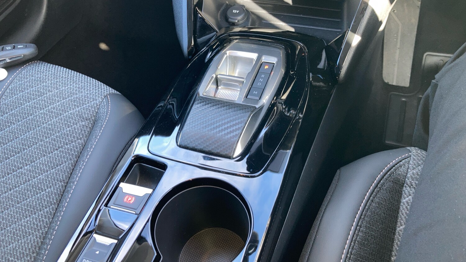 Used Peugeot 208 2024 for sale - 77902282: Photo 24