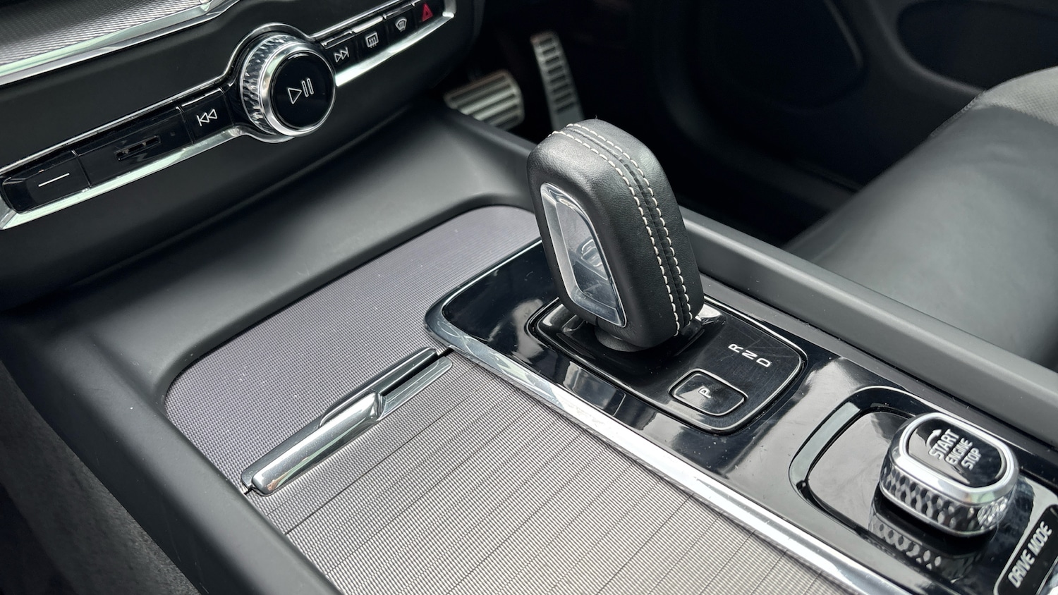 Used Volvo XC60 2021 for sale - 76477118: Photo 13