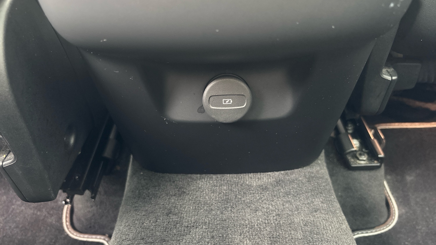 Used Volvo XC60 2021 for sale - 76477118: Photo 29