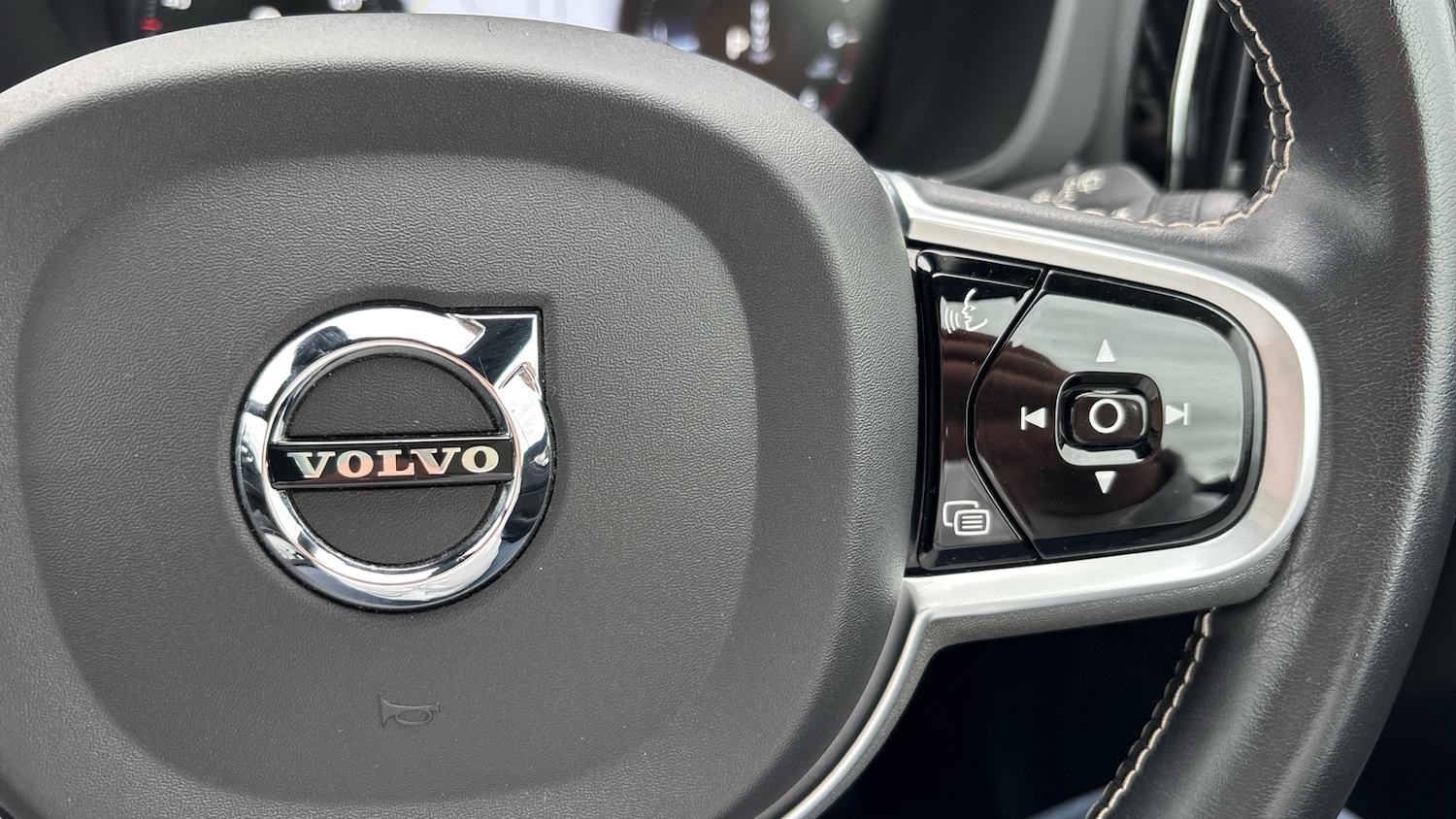 Used Volvo XC60 2021 for sale - 76477118: Photo 38