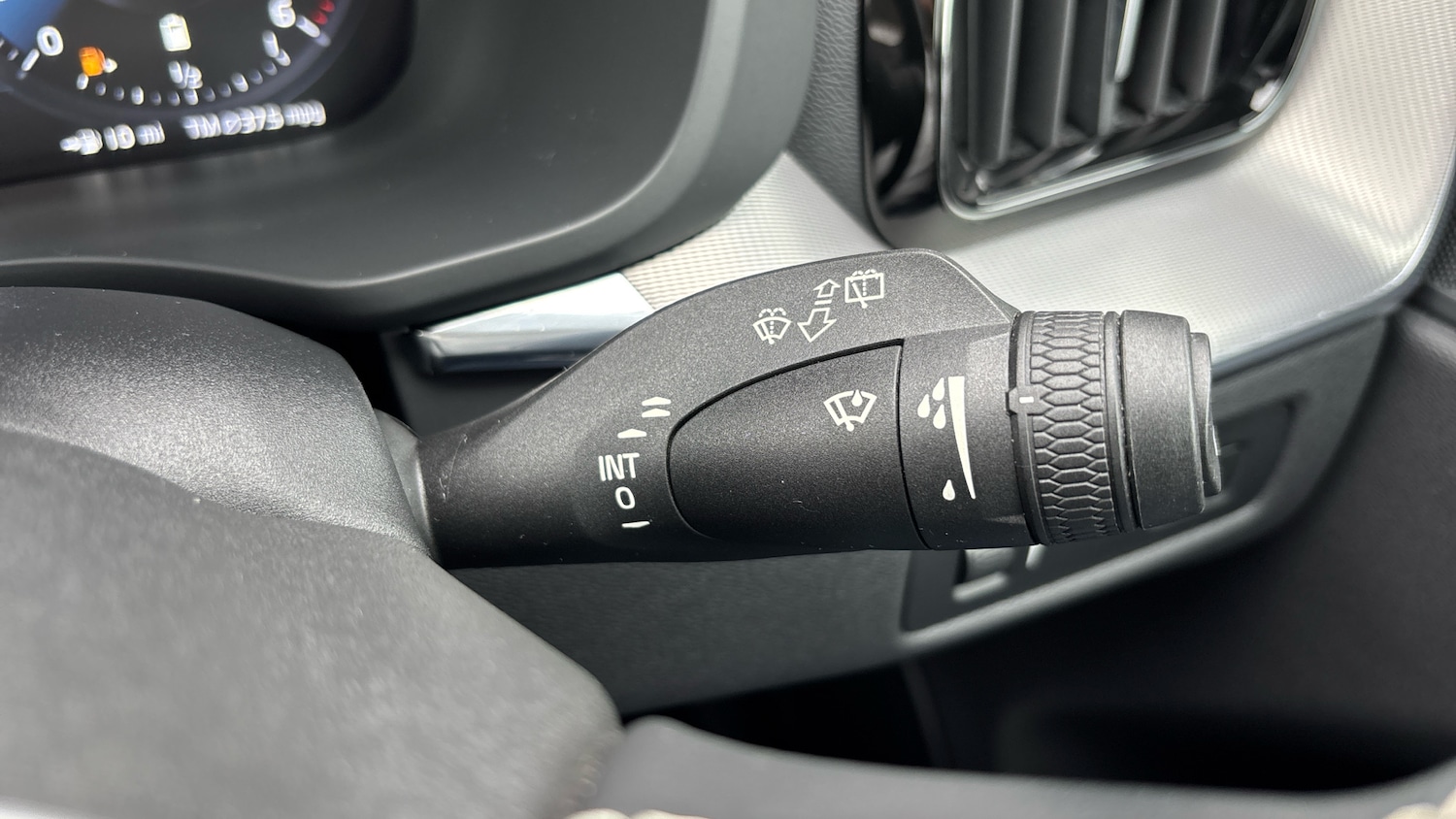 Used Volvo XC60 2021 for sale - 76477118: Photo 40