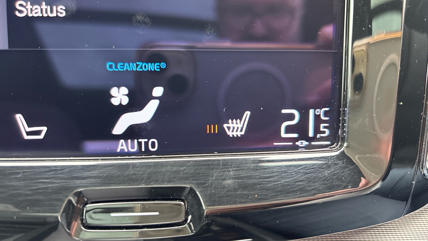 Used Volvo XC60 2021 for sale - 76477118: Photo 46