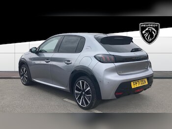 Used Peugeot 208 2021 for sale - 76311289: Photo 2