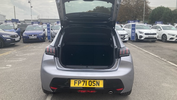 Used Peugeot 208 2021 for sale - 76311289: Photo 4