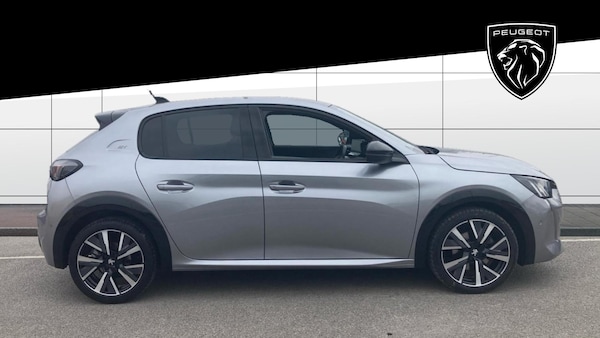Used Peugeot 208 2021 for sale - 76311289: Photo 5