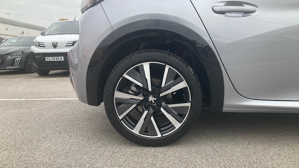Used Peugeot 208 2021 for sale - 76311289: Photo 7