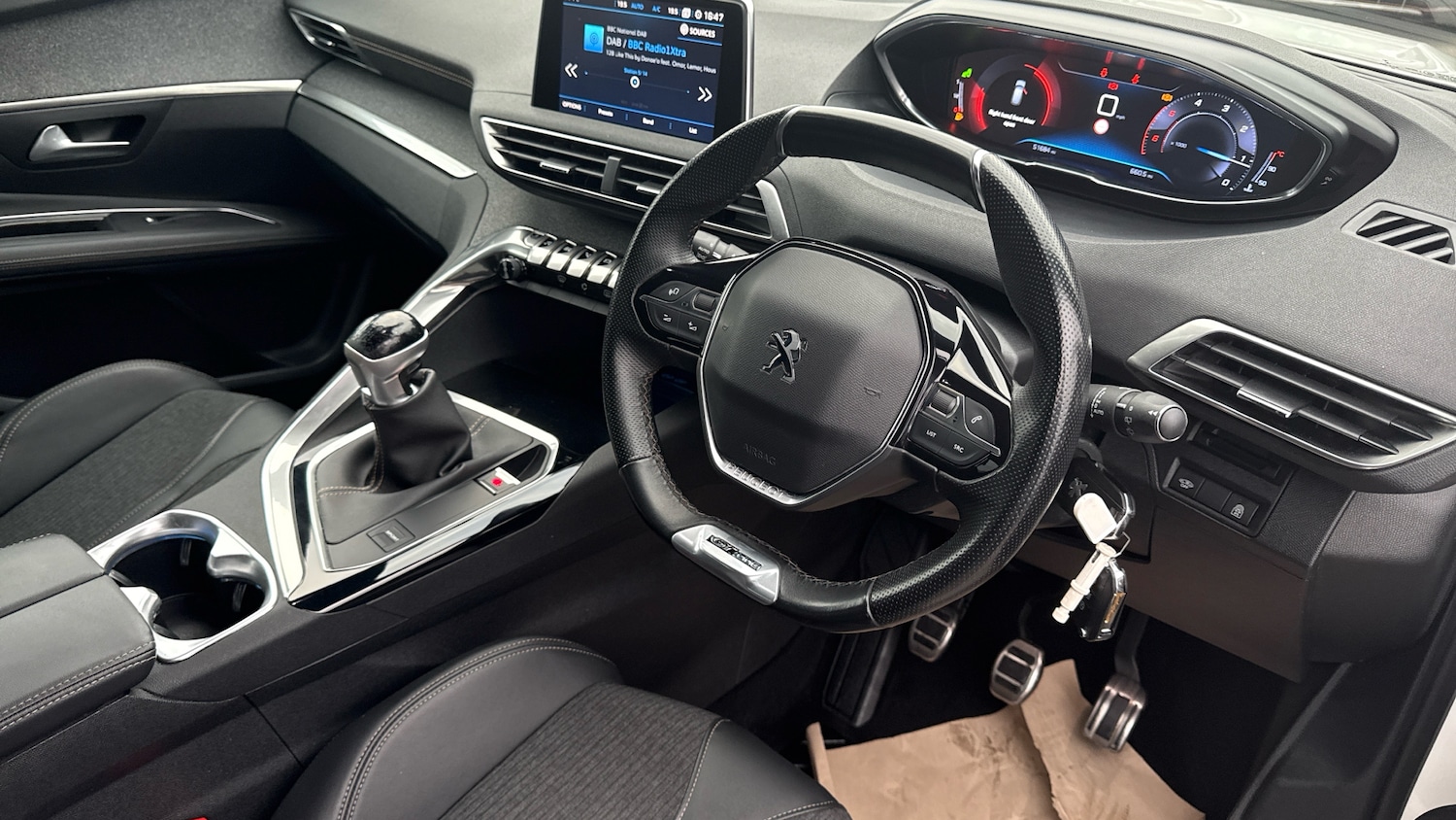 Used Peugeot 3008 2019 for sale - 76534280: Photo 11