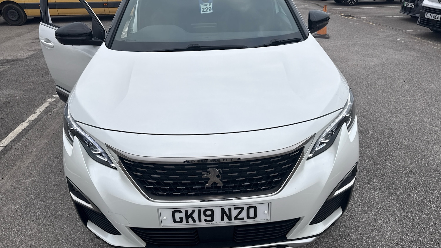 Used Peugeot 3008 2019 for sale - 76534280: Photo 8