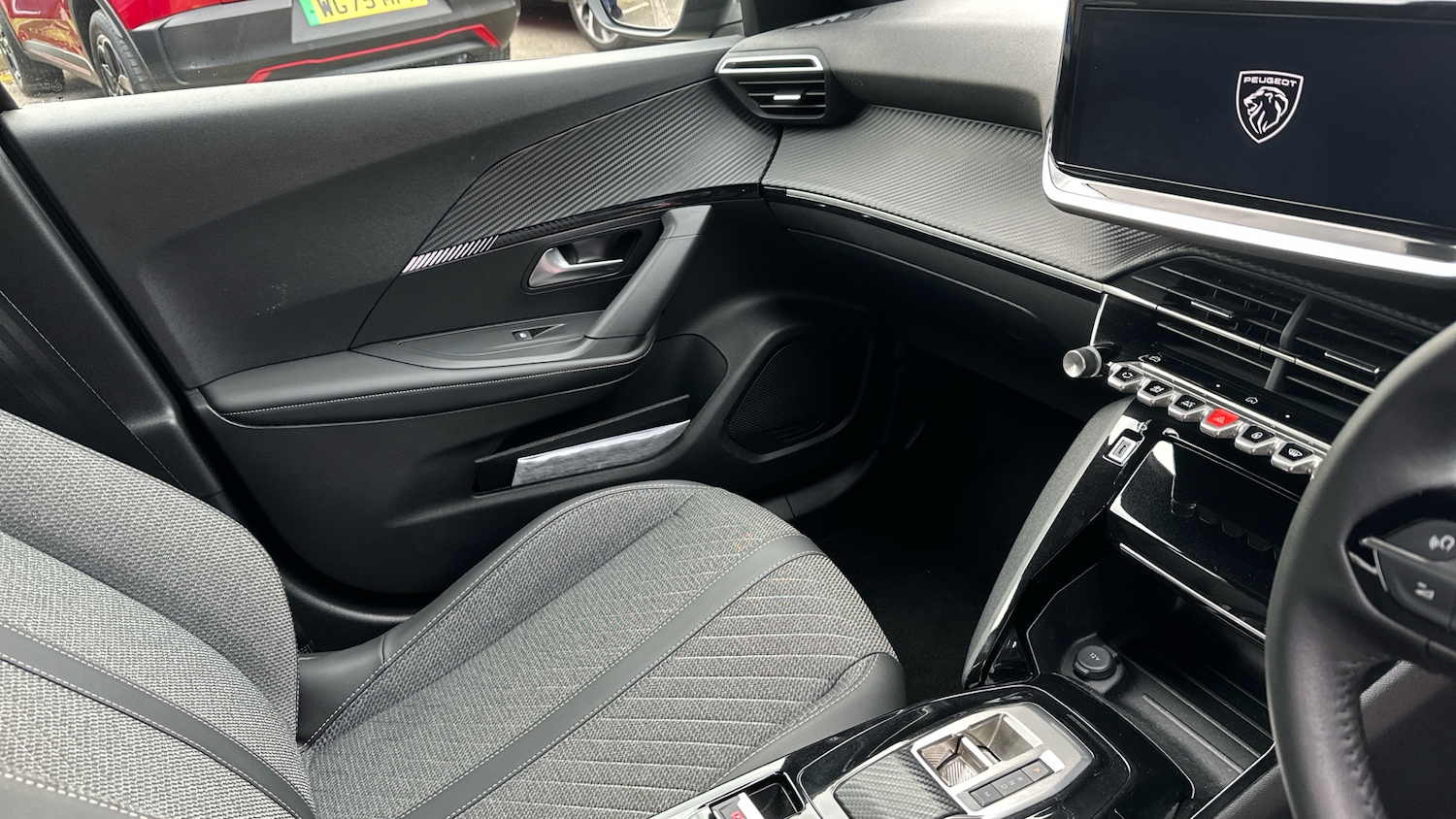 Used Peugeot 2008 2025 for sale - 77662461: Photo 14